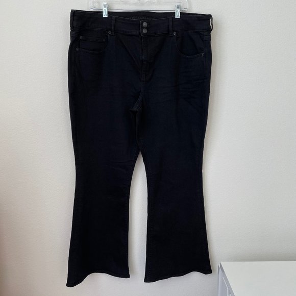 American Eagle Outfitters Denim - American Eagle Outfitters Artist Flare Black Denim Jeans Womens 22 Short